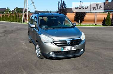 Мінівен Dacia Lodgy 2012 в Борисполі