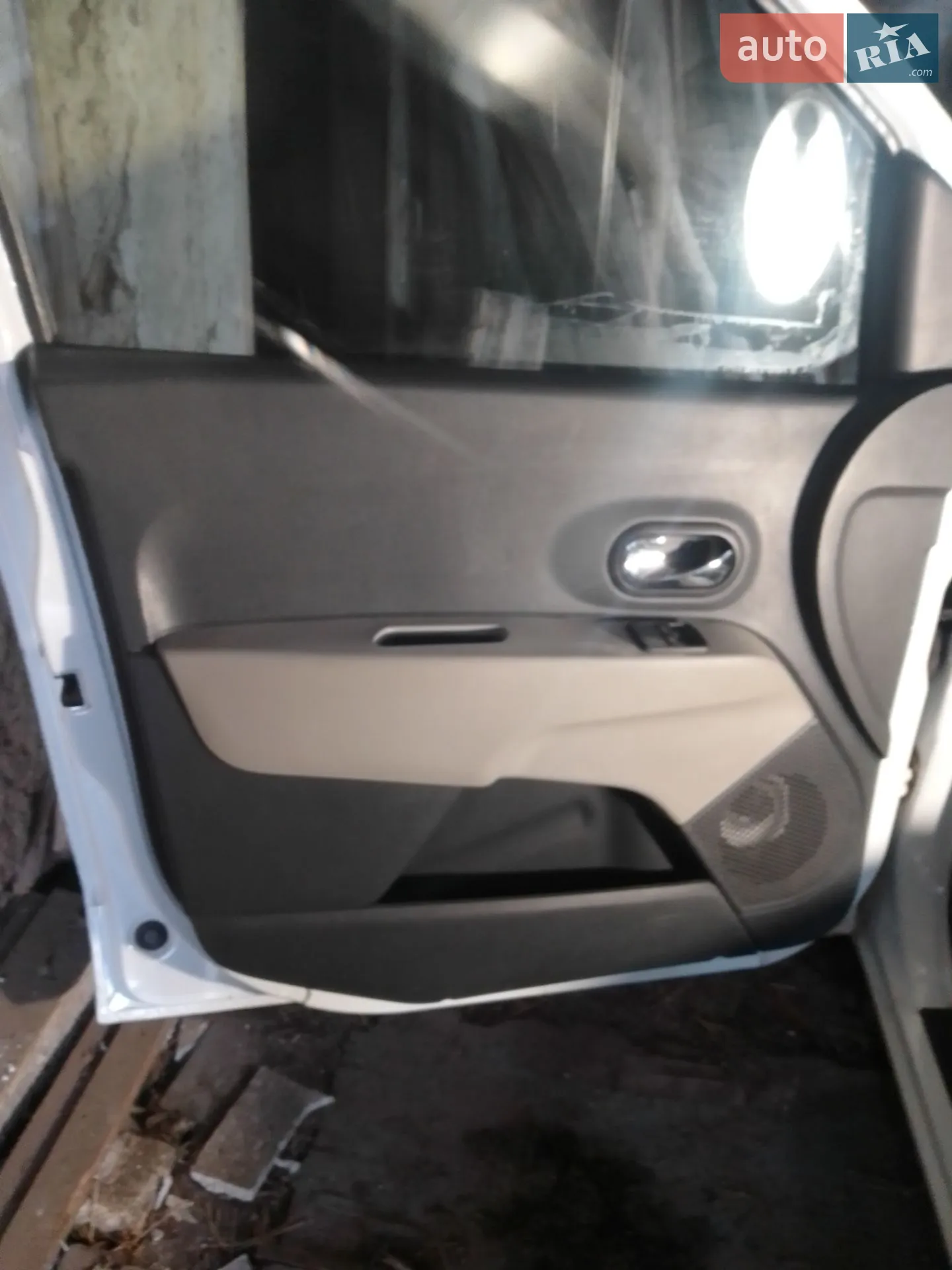 2012 Dacia Lodgy - мініатюра 17