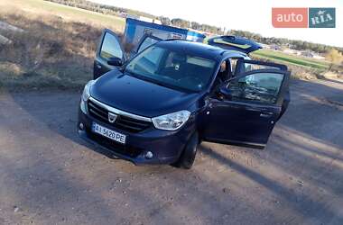 Мінівен Dacia Lodgy 2013 в Києві