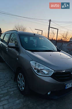 Мінівен Dacia Lodgy 2012 в Івано-Франківську