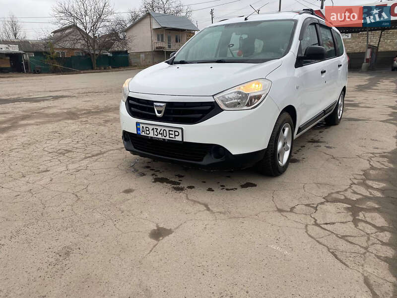 Dacia Lodgy 2013