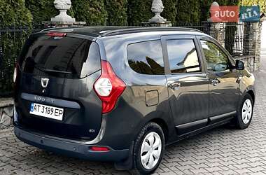 Минивэн Dacia Lodgy 2012 в 