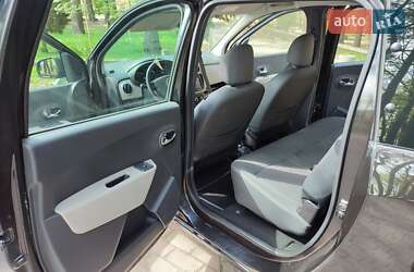 Минивэн Dacia Lodgy 2013 в 