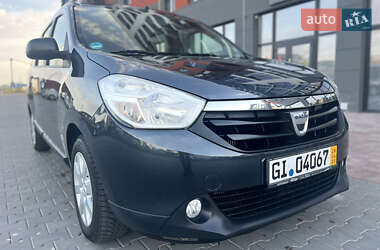 Минивэн Dacia Lodgy 2012 в 