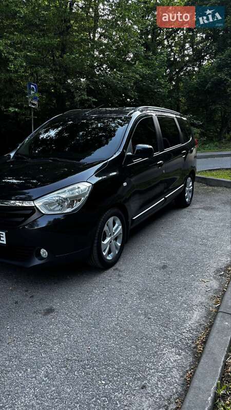 Мінівен Dacia Lodgy 2013 в 