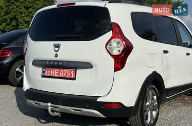 Минивэн Dacia Lodgy 2015 в 