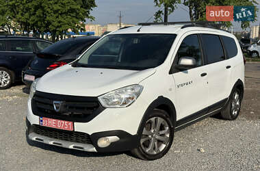 Минивэн Dacia Lodgy 2015 в 