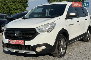 Минивэн Dacia Lodgy 2015 в 
