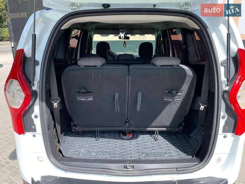 Мінівен Dacia Lodgy 2012 в Вінниці