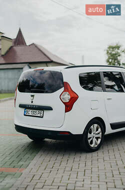 Мінівен Dacia Lodgy 2012 в 