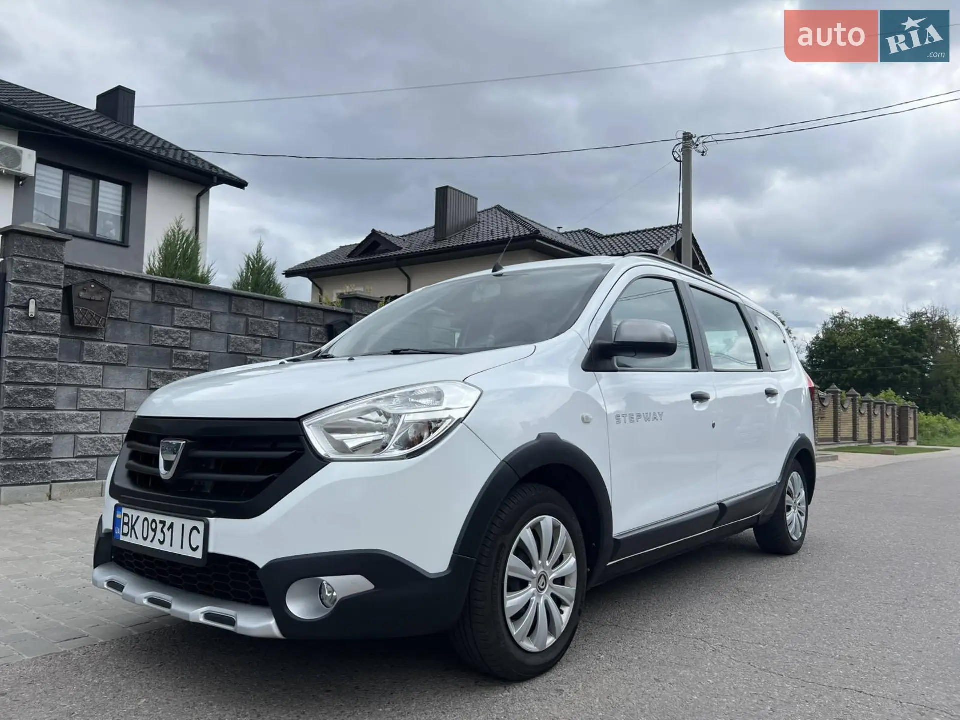 2016 Dacia Lodgy - мініатюра 32