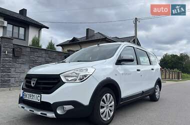 Минивэн Dacia Lodgy 2016 в 