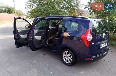 Минивэн Dacia Lodgy 2013 в 