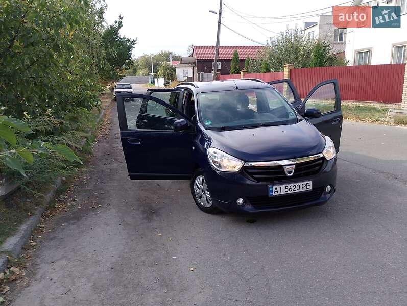 Минивэн Dacia Lodgy 2013 в Киеве
