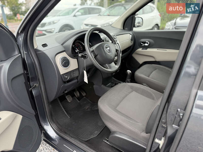 Минивэн Dacia Lodgy 2012 в Ровно