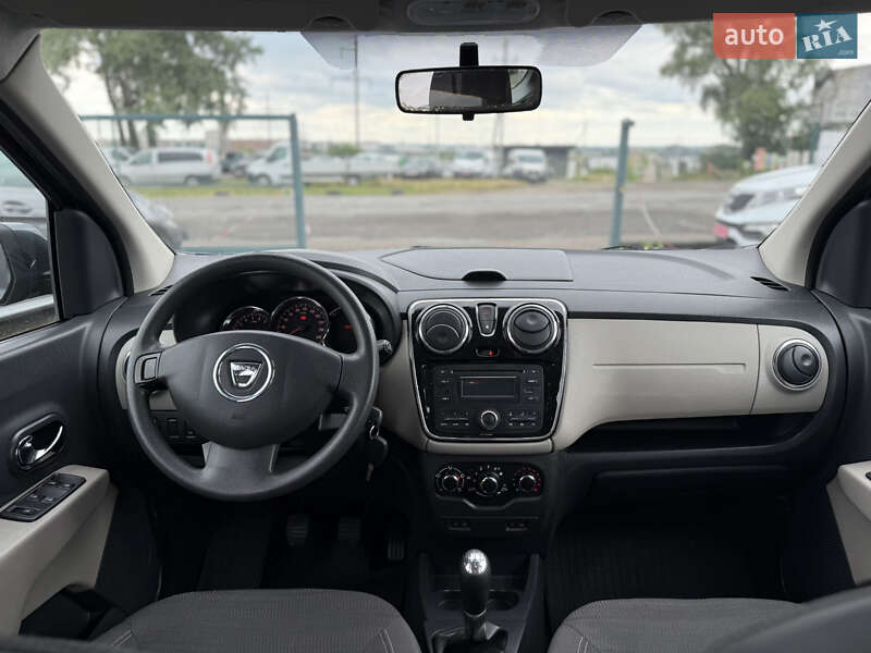 Минивэн Dacia Lodgy 2012 в Ровно
