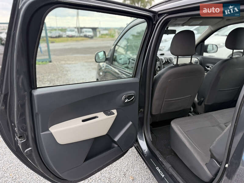 Минивэн Dacia Lodgy 2012 в Ровно