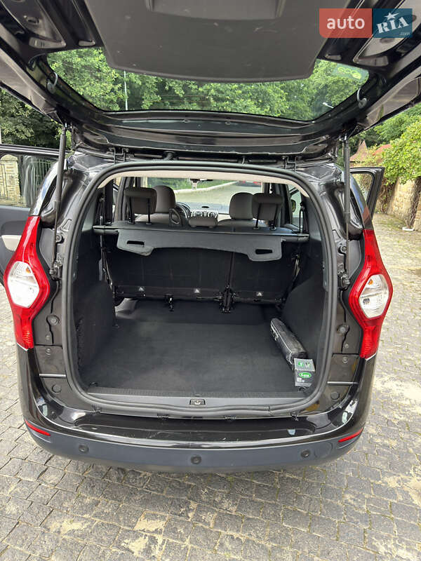 Минивэн Dacia Lodgy 2013 в Черновцах
