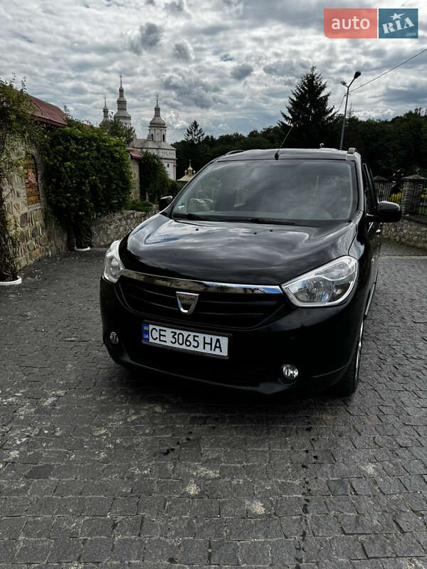 Минивэн Dacia Lodgy 2013 в Черновцах