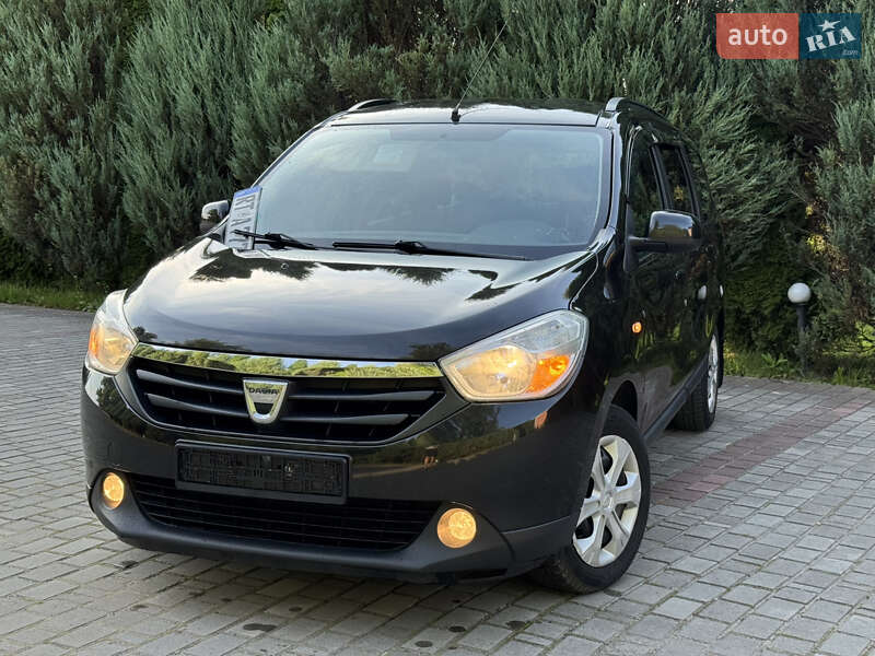 Dacia Lodgy 2012