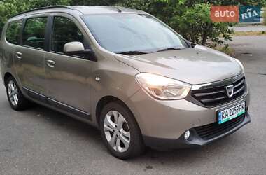 Мінівен Dacia Lodgy 2013 в Києві