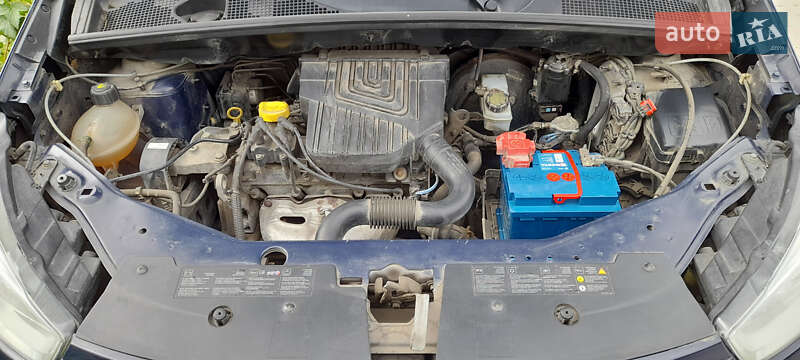 Минивэн Dacia Lodgy 2013 в Сумах