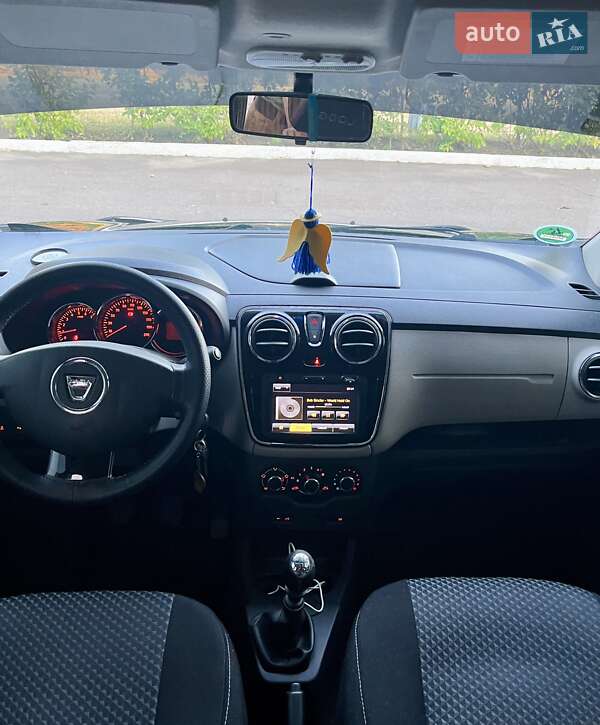 Минивэн Dacia Lodgy 2012 в Ровно