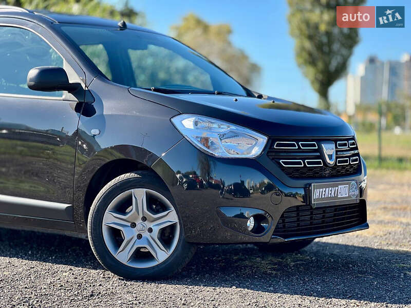 Минивэн Dacia Lodgy 2021 в Киеве