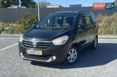 Минивэн Dacia Lodgy 2012 в 