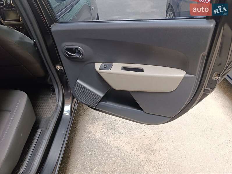 Минивэн Dacia Lodgy 2012 в Киеве фото 9 Минивэн Dacia Lodgy 2012 в Киеве