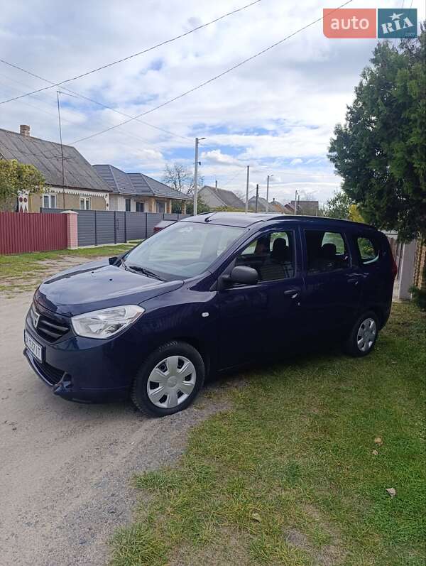 Минивэн Dacia Lodgy 2012 в Сарнах фото 8 Минивэн Dacia Lodgy 2012 в Сарнах