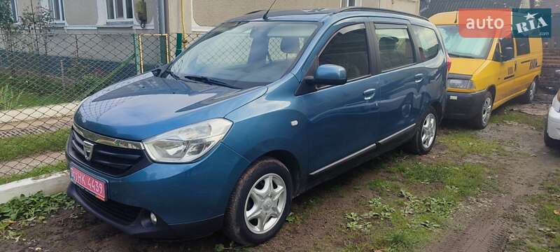 Минивэн Dacia Lodgy 2013 в Луцке
