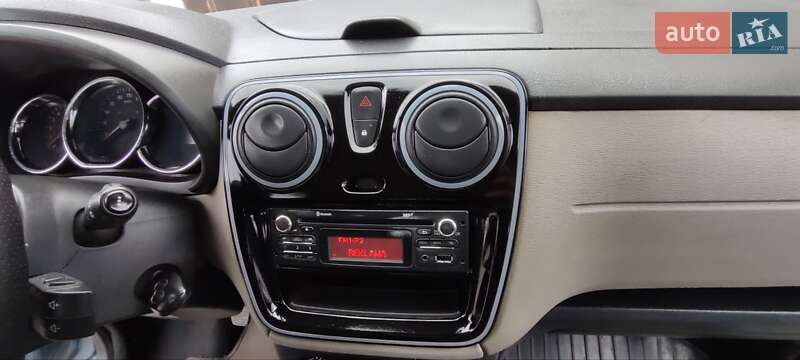 Минивэн Dacia Lodgy 2013 в Луцке