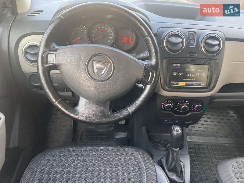 Минивэн Dacia Lodgy 2014 в Богуславе фото 10 Минивэн Dacia Lodgy 2014 в Богуславе