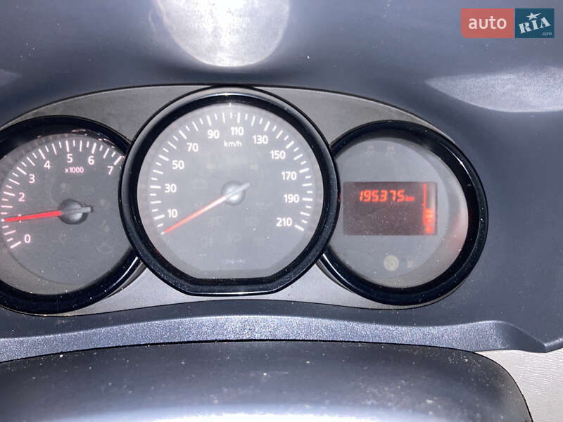 Минивэн Dacia Lodgy 2014 в Богуславе фото 15 Минивэн Dacia Lodgy 2014 в Богуславе