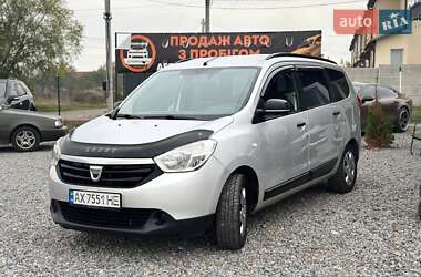 Минивэн Dacia Lodgy 2013 в 