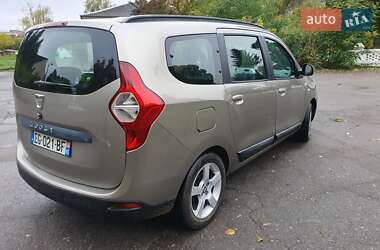 Минивэн Dacia Lodgy 2012 в 