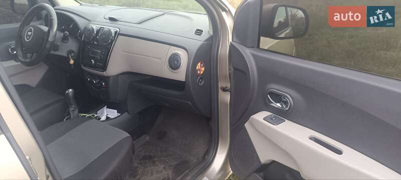 Минивэн Dacia Lodgy 2015 в Конотопе