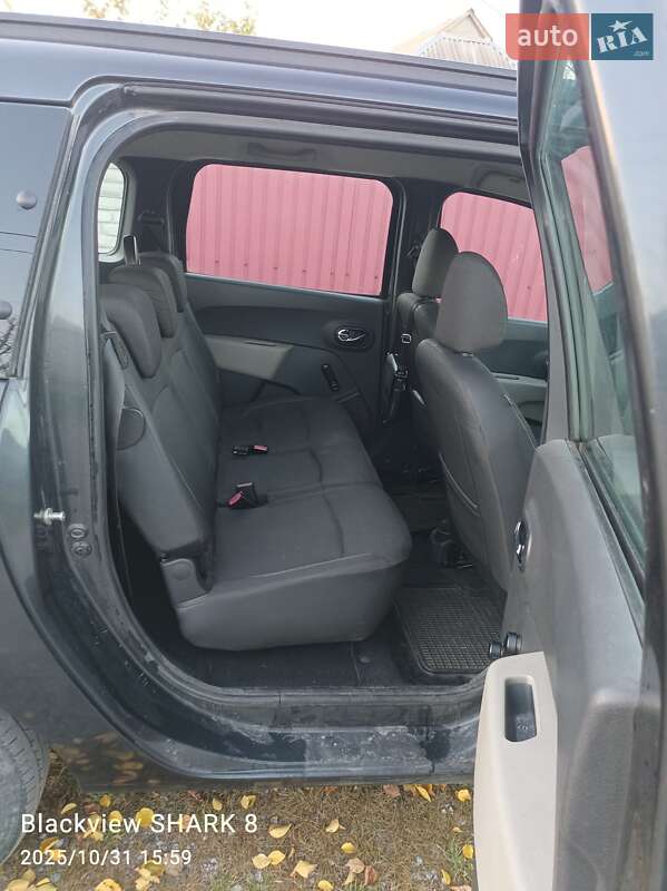 Минивэн Dacia Lodgy 2012 в Кременчуге фото 13 Минивэн Dacia Lodgy 2012 в Кременчуге