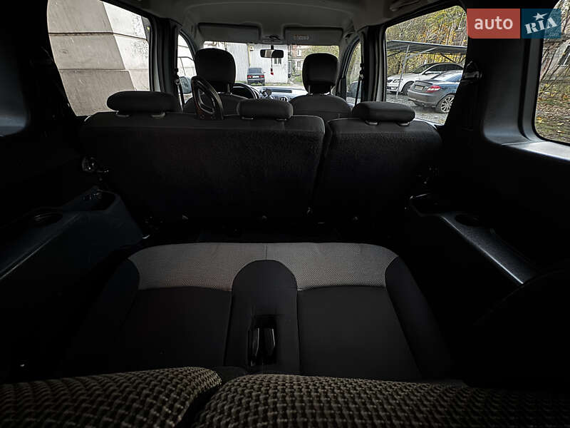 Мінівен Dacia Lodgy 2016 в Кривому Розі