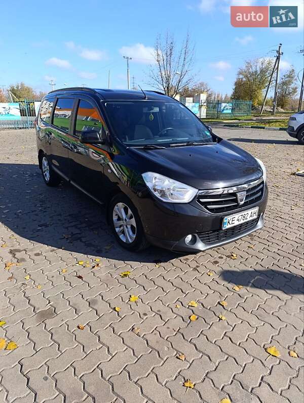 Dacia Lodgy 2013 Dacia Lodgy 2013