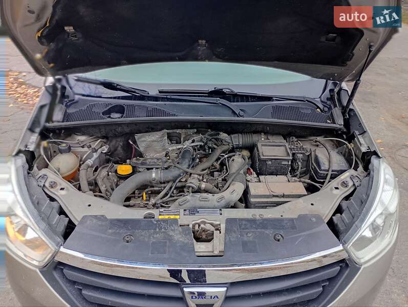 Минивэн Dacia Lodgy 2013 в Лубнах фото 19 Минивэн Dacia Lodgy 2013 в Лубнах