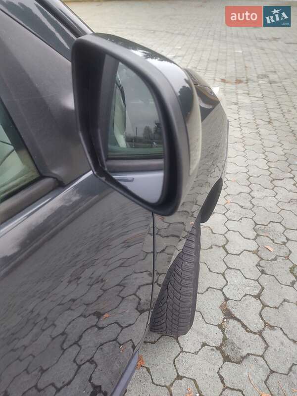 Минивэн Dacia Lodgy 2012 в Дубно