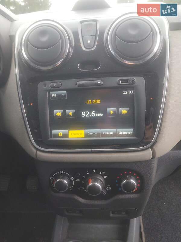 Минивэн Dacia Lodgy 2012 в Дубно