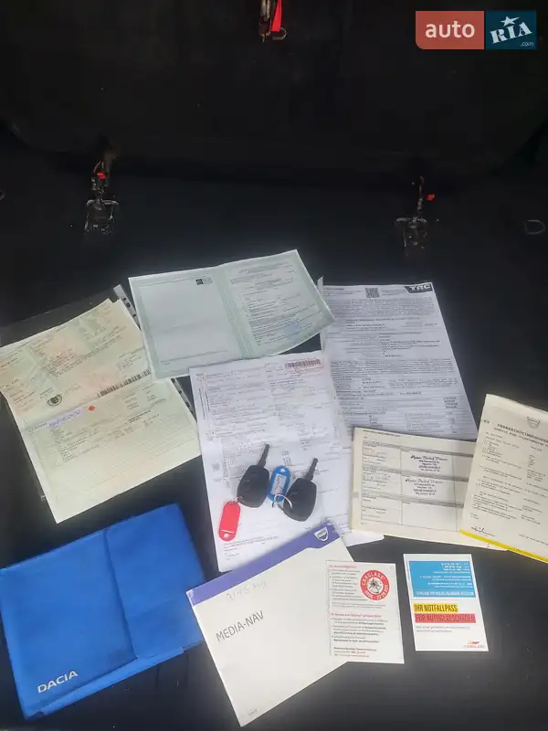 Минивэн Dacia Lodgy 2012 в Дубно документ