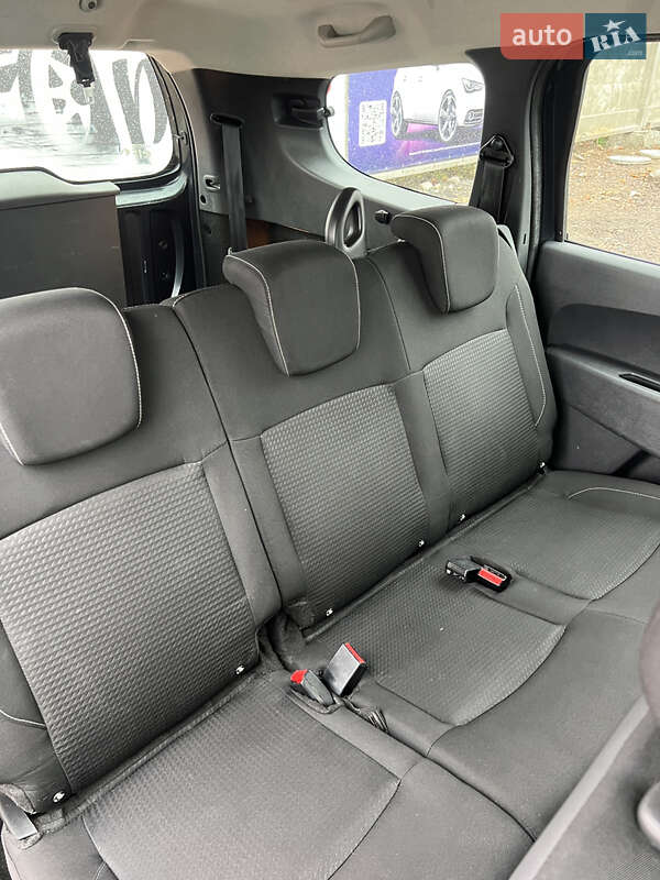 Мінівен Dacia Lodgy 2018 в Черкасах