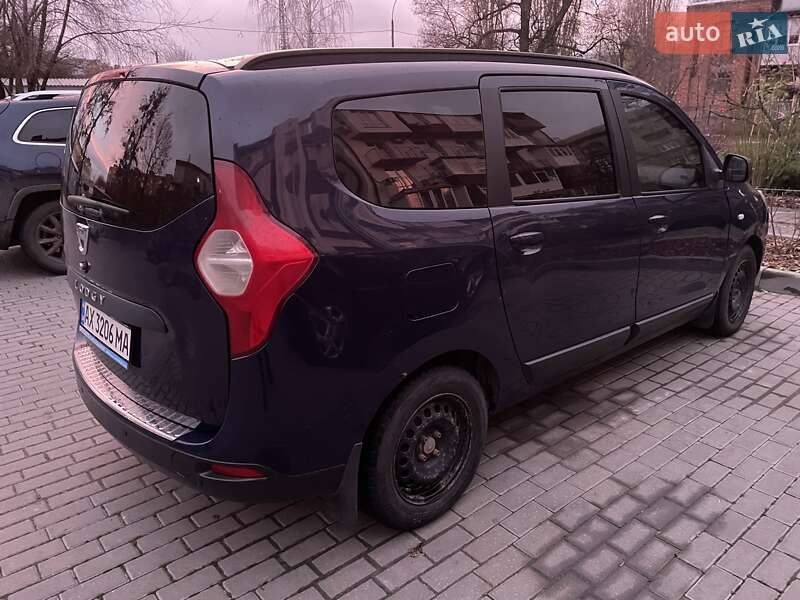 Мінівен Dacia Lodgy 2015 в Харкові