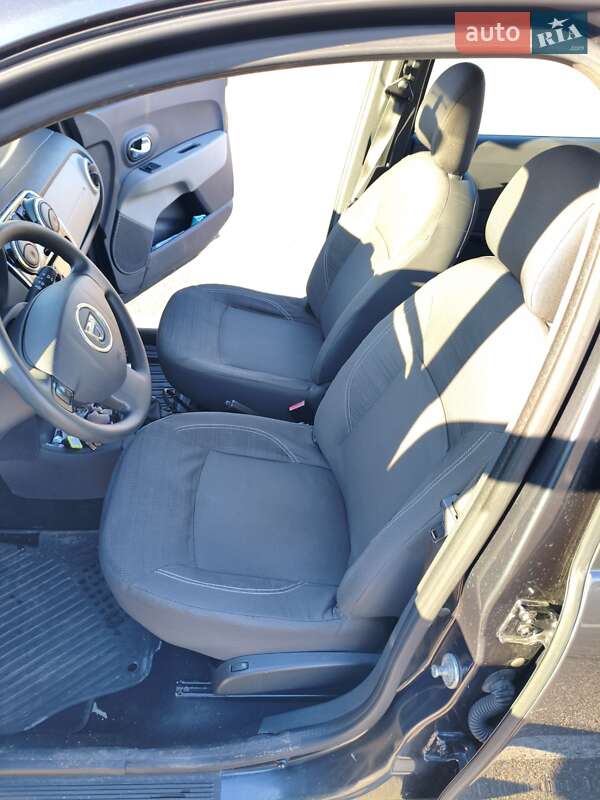 Мінівен Dacia Lodgy 2012 в Сумах