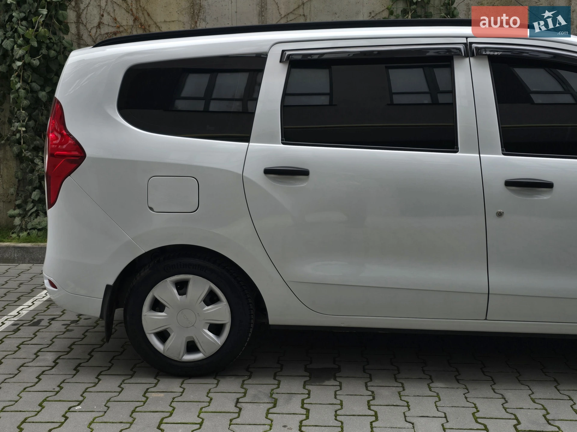2015 Dacia Lodgy - мініатюра 12