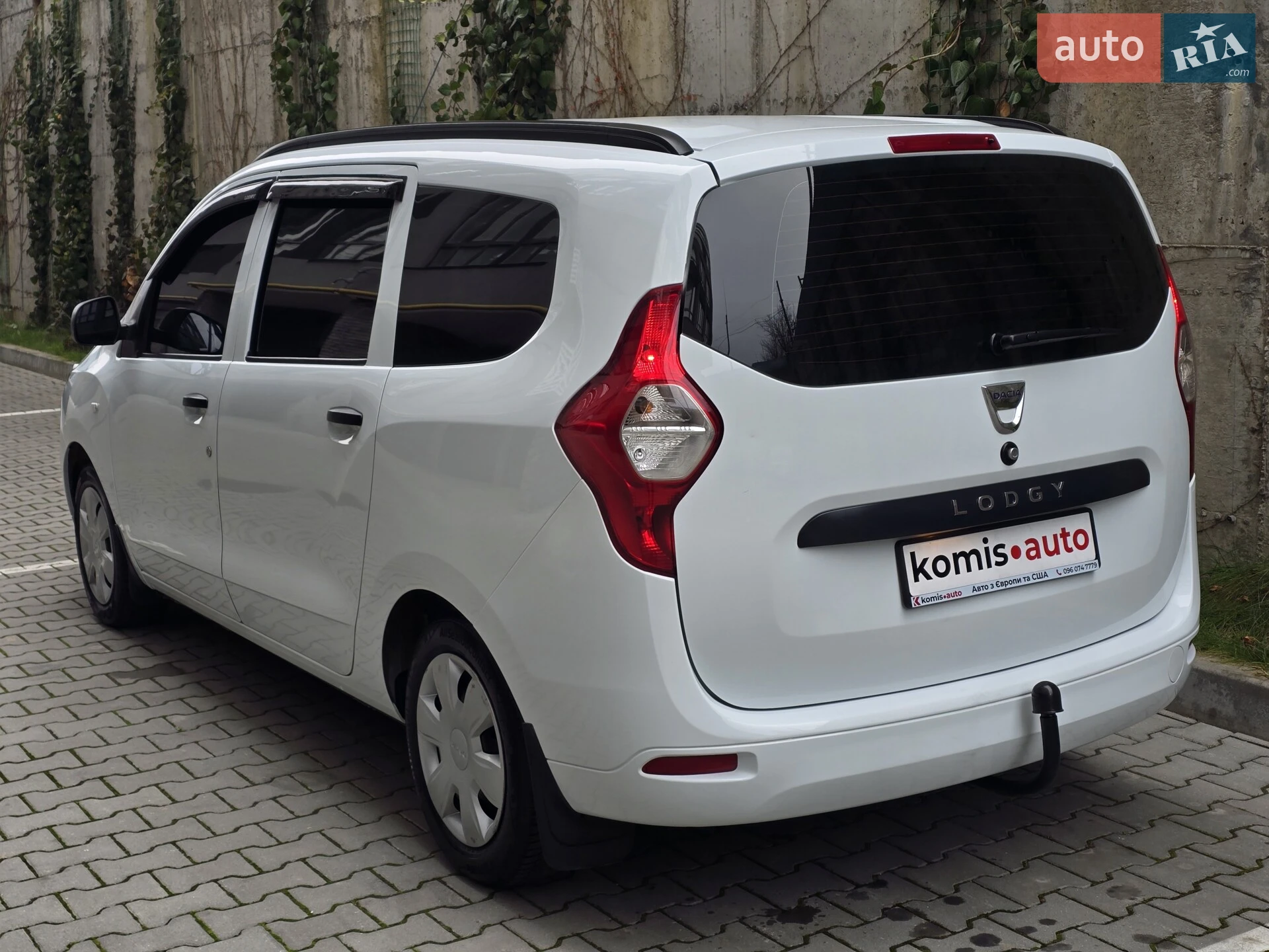 2015 Dacia Lodgy - мініатюра 21